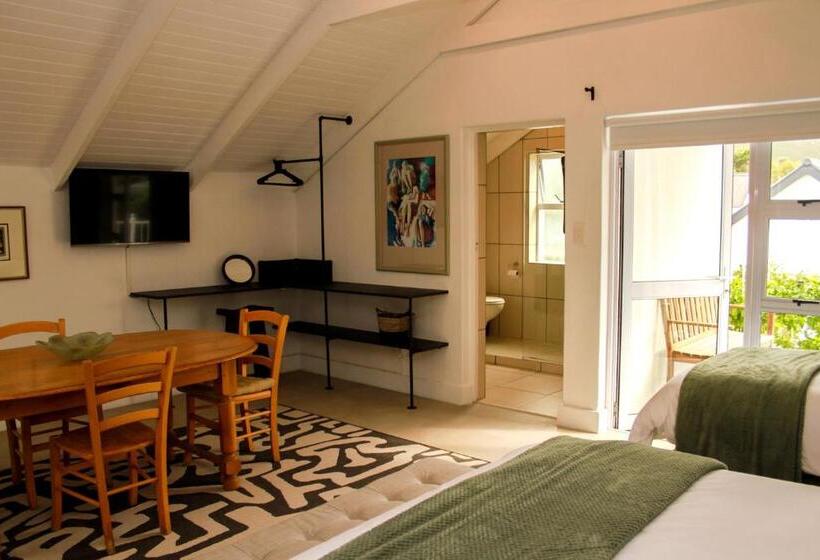 اتاق خانوادگی, Hermanus Champagne Accommodation