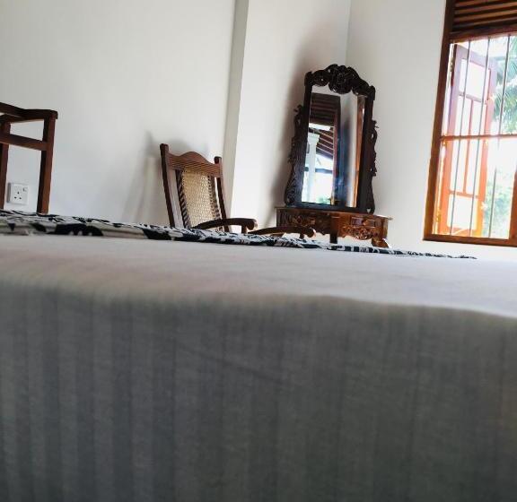 غرفة قياسية, Royal Resort