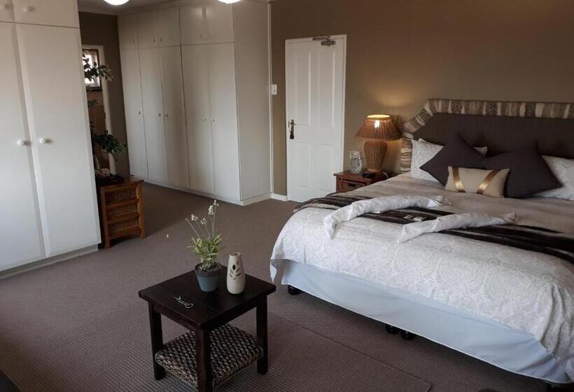 스위트 킹사이즈 침대, Bella Vista Guest House