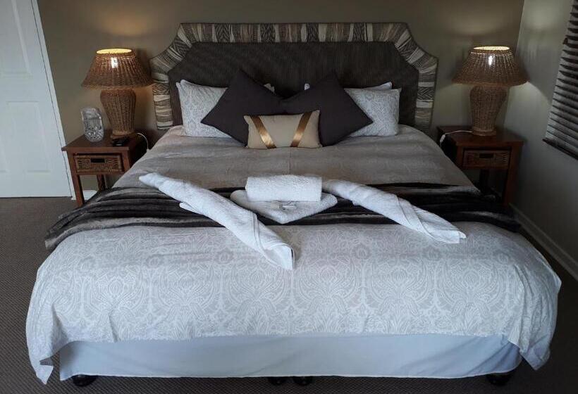 스위트 킹사이즈 침대, Bella Vista Guest House