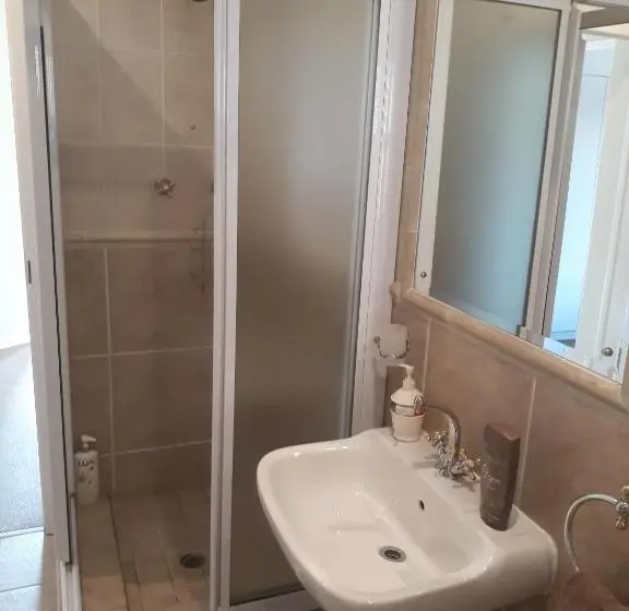 デラックスルーム, Bella Vista Guest House