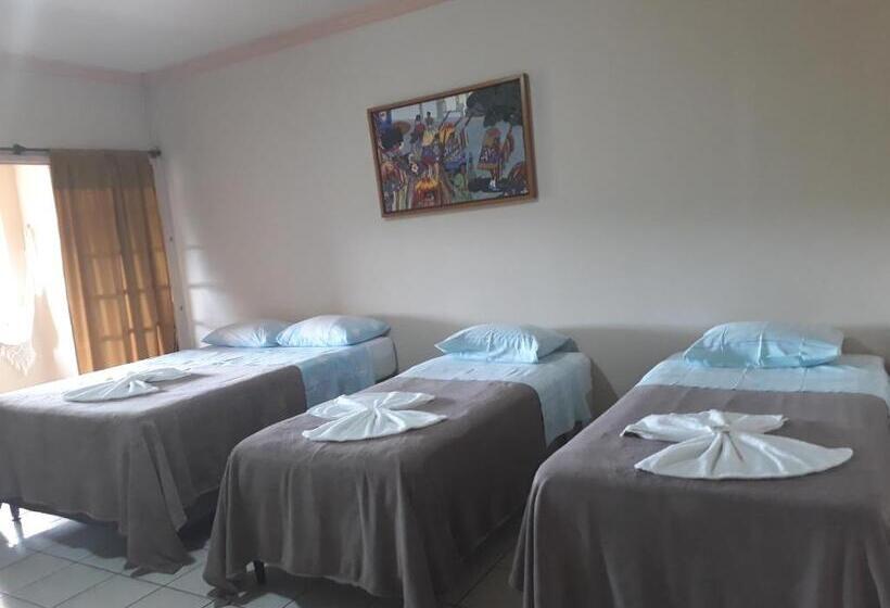 标准三人间, Pousada Café Do Brejo