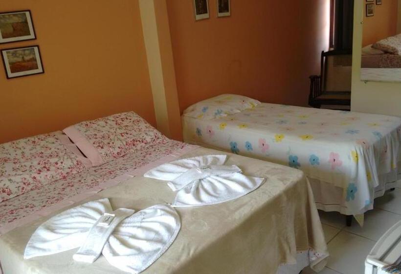 标准三人间, Pousada Café Do Brejo