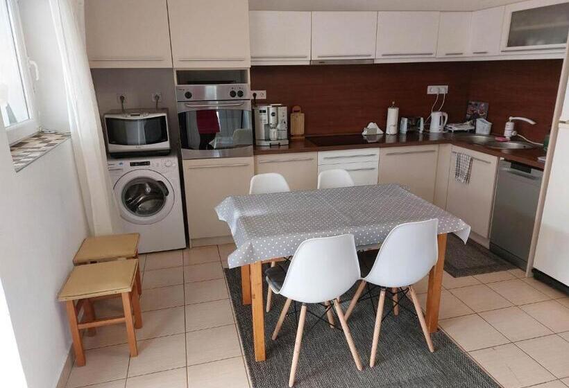 スイート（家族用）, Welcome Vendégház