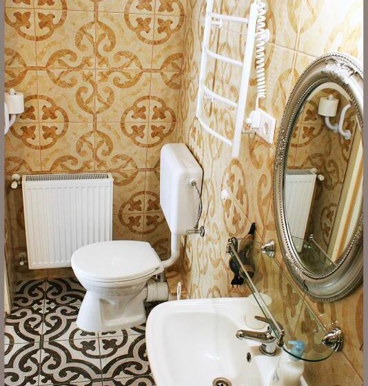 اتاق استاندارد با تخت بزرگ, White & Quiet Apartment House