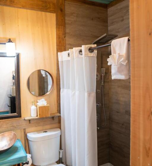 جناح ديلوكس, Homer Inn & Spa