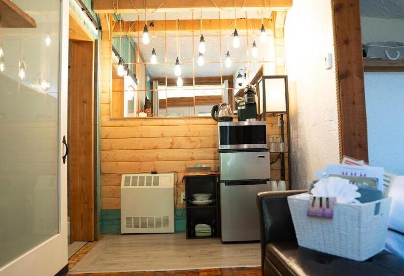 جناح ديلوكس, Homer Inn & Spa