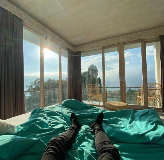 Deluxe Szoba Kind Size Bed, Volcano Terrace Bali