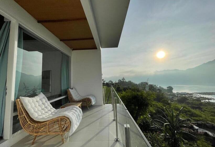 Deluxe Szoba Kind Size Bed, Volcano Terrace Bali