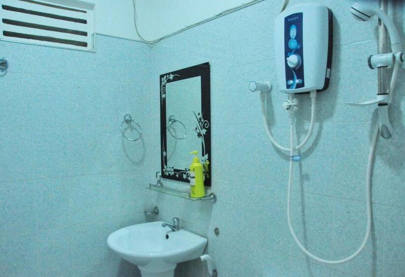 Номер Стандарт, Ath Hala Safari Resort