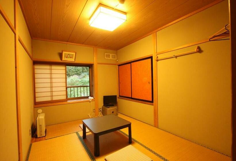 غرفة إقتصادية حمام مشترك, Oyado Fubuki