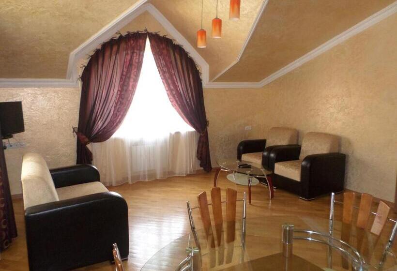 شقة غرفة واحدة, Jermuk Villa Imperial