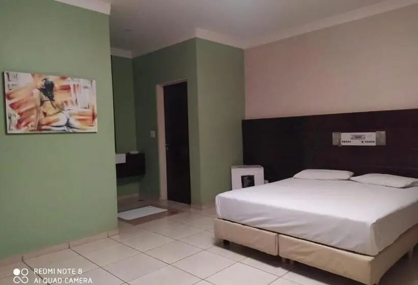 Standard-studio, Movie Inn Motel E Hospedagem
