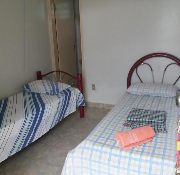 이코노미 룸, Pousada Casarrara