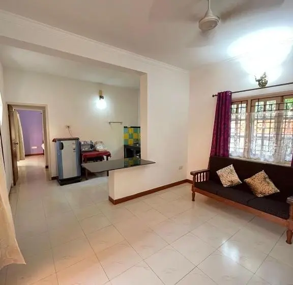 Camera Deluxe con Balcone, Skyview Villa