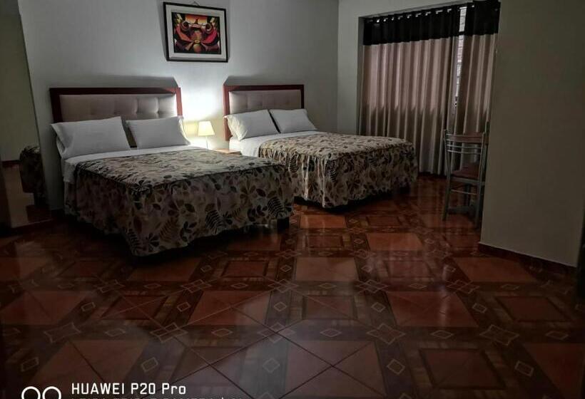 패밀리 룸, Antares Inn