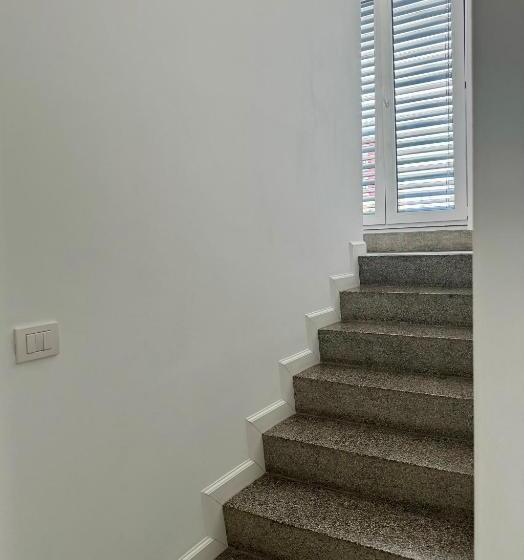 آپارتمان دوبلکس 1 خوابه, Apartments & Rooms Artemus Belveder