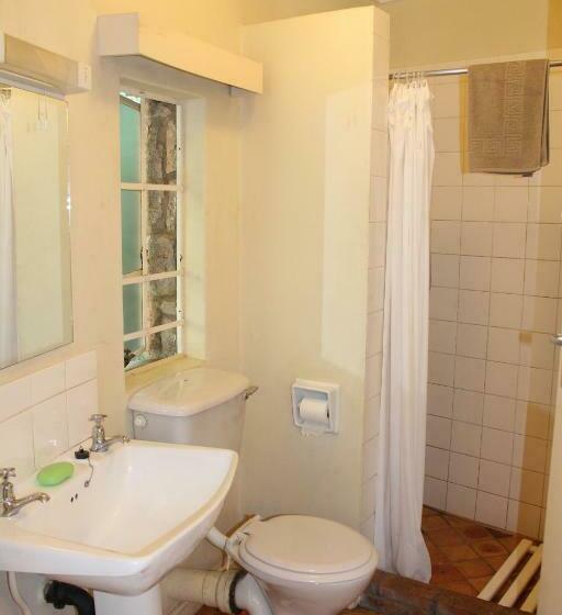 کلبه ییلاقی, Limerick Cottages