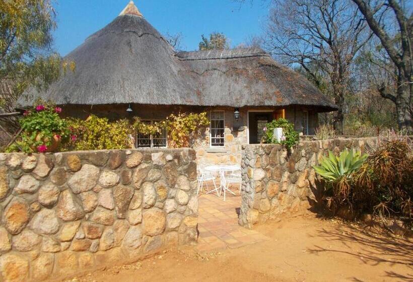 کلبه ییلاقی, Limerick Cottages