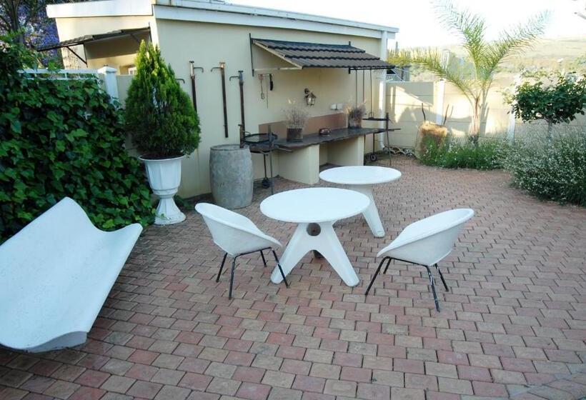 חדר סופריור עם מיטת קינג, Longtom Farm Guesthouse