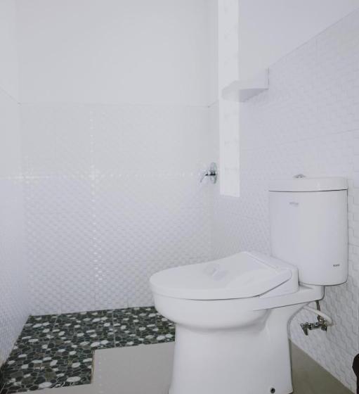 スタンダードスタジオ, Vande Guest House