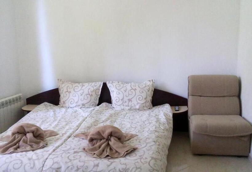 Семейный Номер, Villa Pita