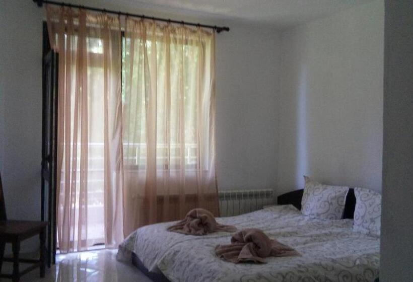 Семейный Номер, Villa Pita