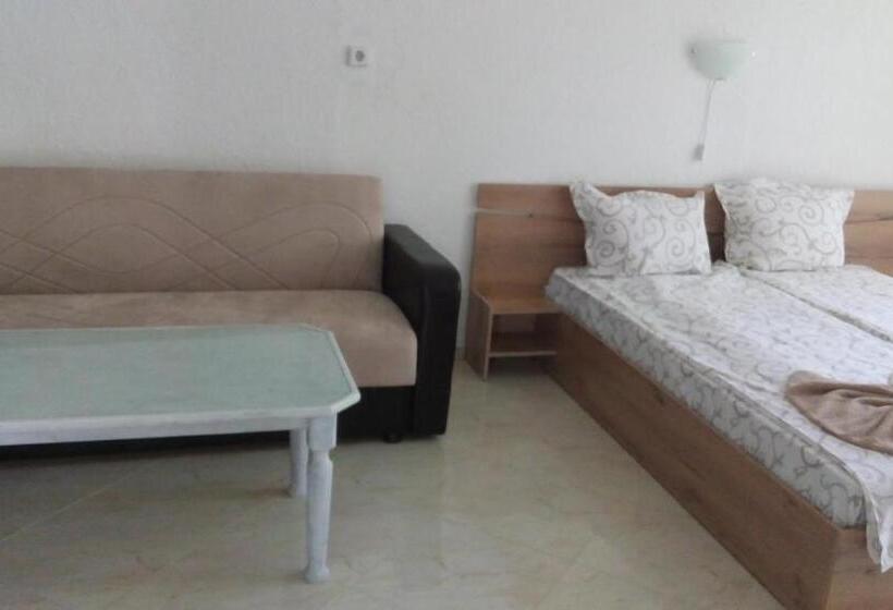 Трехместный Номер Deluxe, Villa Pita