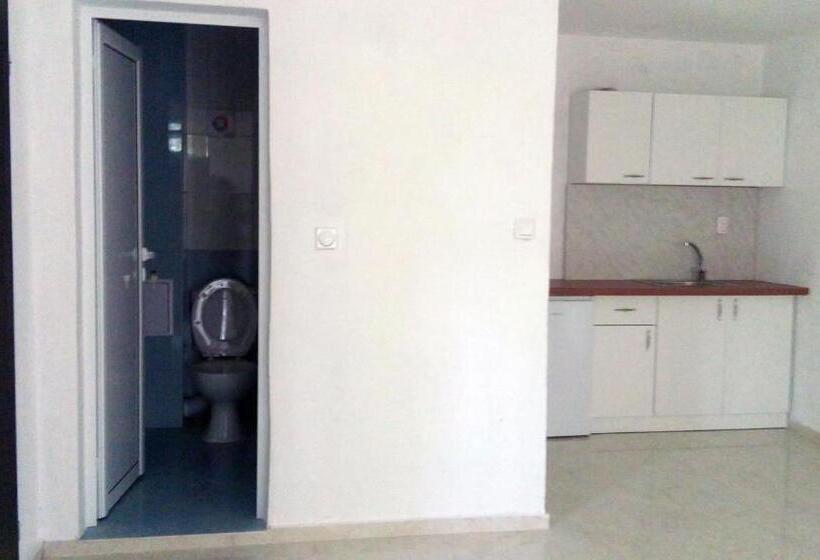 Трехместный Номер Deluxe, Villa Pita