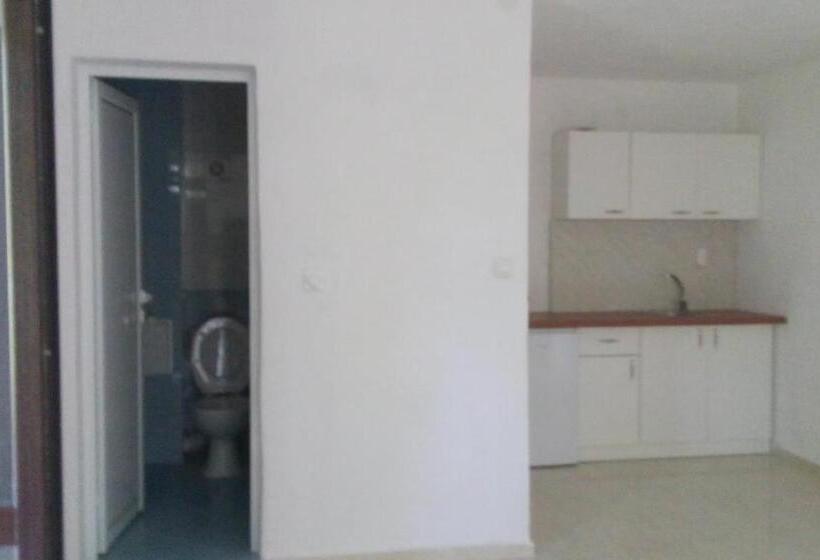 Трехместный Номер Deluxe, Villa Pita