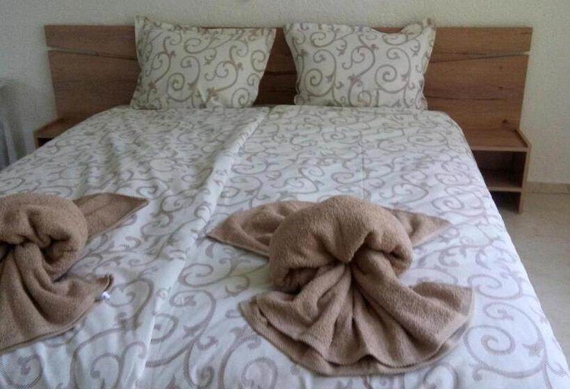 Трехместный Номер Deluxe, Villa Pita