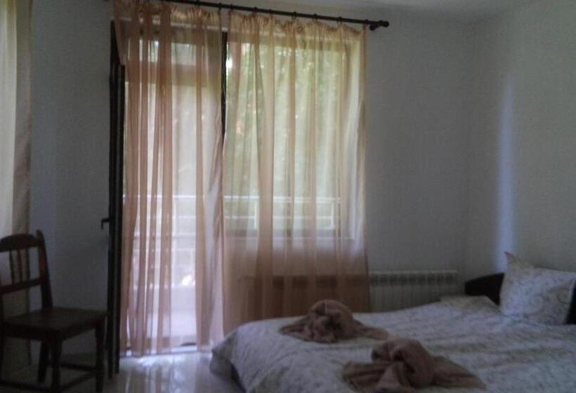 Апартаменты 2 Спальни, Villa Pita