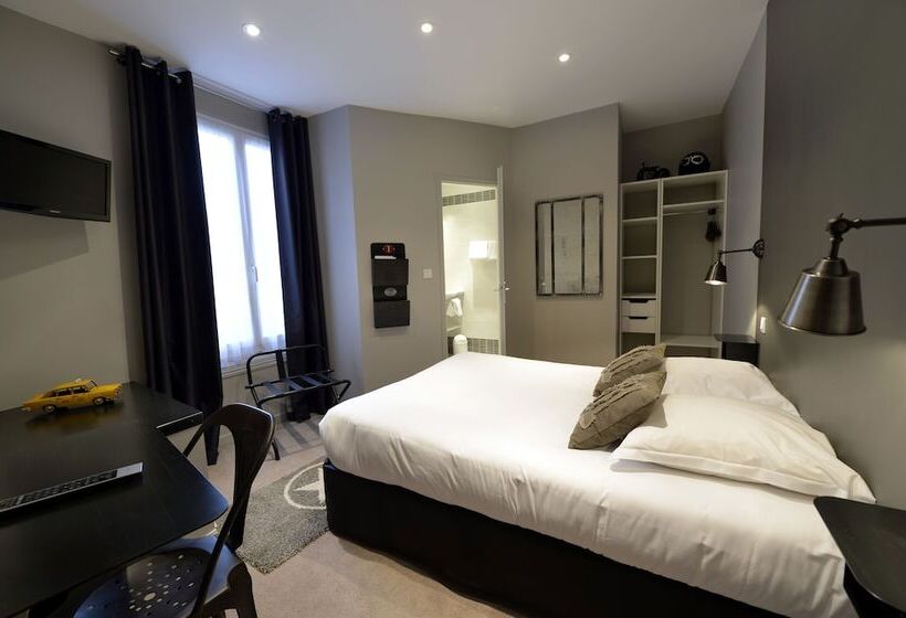 Номер Стандарт, France Hôtel