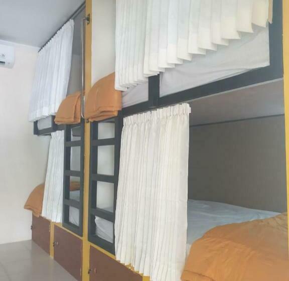 共用房间的床, Nipah Villas