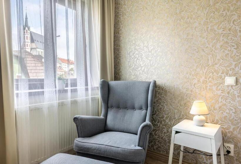 اتاق لوکس, Apartmány U Pavla