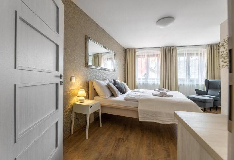 اتاق لوکس, Apartmány U Pavla