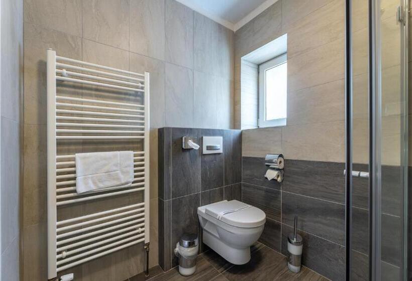 اتاق لوکس, Apartmány U Pavla