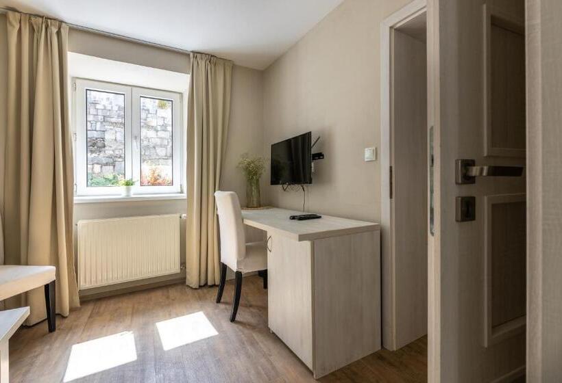 اتاق لوکس, Apartmány U Pavla