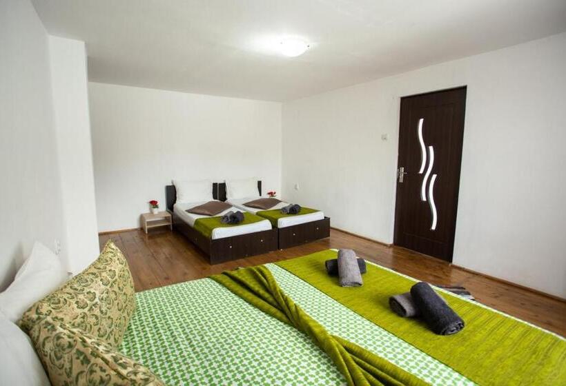 סוויטת 2 חדרי שינה, Daddy House