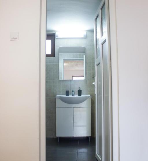 סוויטת ג'וניור, Daddy House