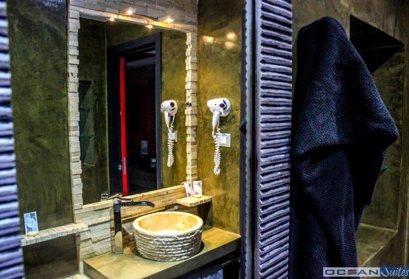 小型套房带阳台, Ocean Suites