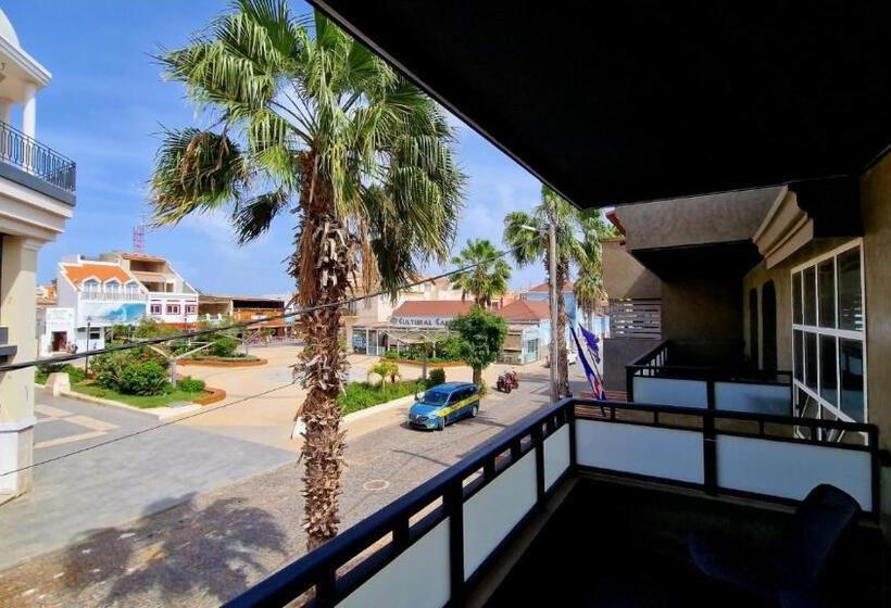 带阳台的豪华间, Ocean Suites