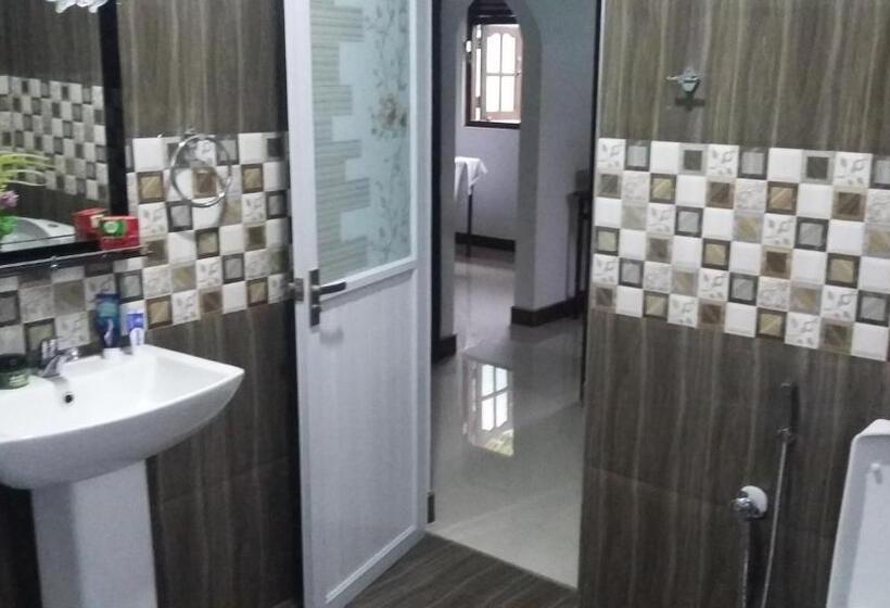 带大床的标准间, Travel Bird Villa   Foreign Bookings Only