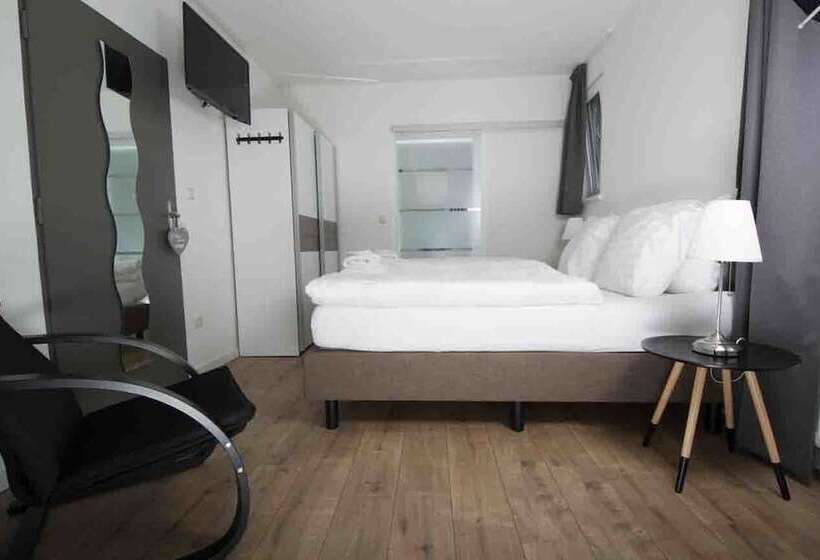 דירת דלוקס 3 חדרי שינה, Fewo Löwenherz