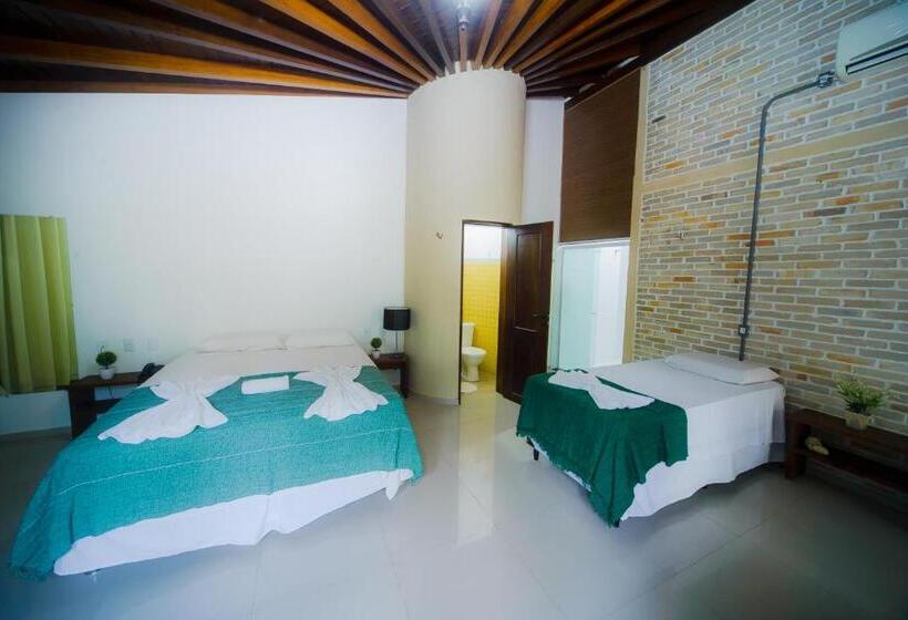 اتاق استاندارد چهارنفره با بالکن, Pousada Toca Dos Aventureiros