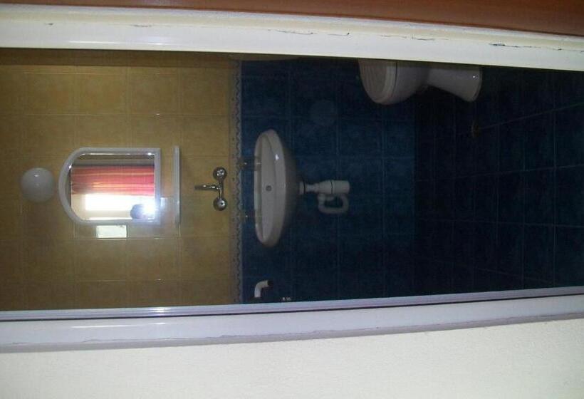 バルコニー付きスタンダードルーム, Villa Vesela