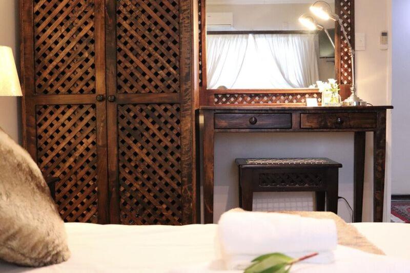 اتاق استاندارد, Waterfront Guest House