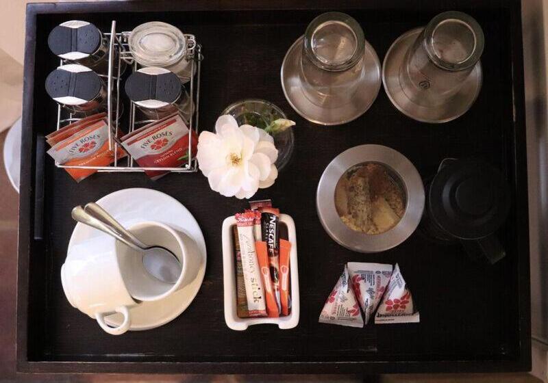 اتاق استاندارد, Waterfront Guest House