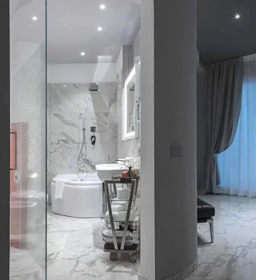 اتاق لوکس, San Barbato Resort Spa & Golf