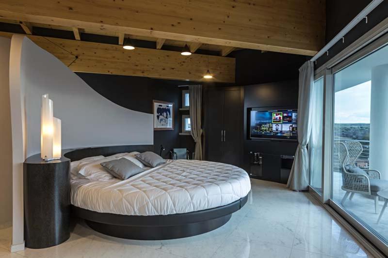 Президентский Люкс, San Barbato Resort Spa & Golf